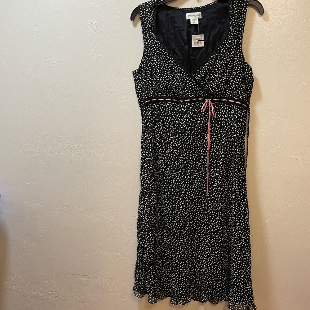 Motherhood maternity medium dress